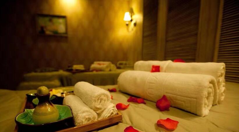 杭州萧山区高端水疗spa会馆就这样带着清风月静抚慰了光阴悲喜